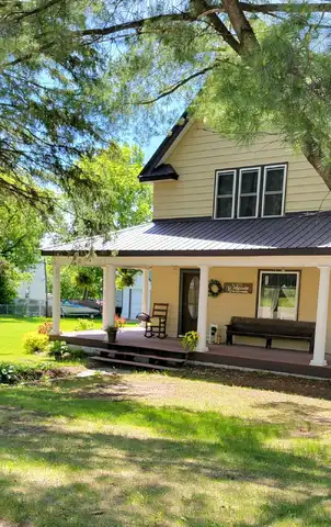 Gillis, BROWERVILLE, MN 56438