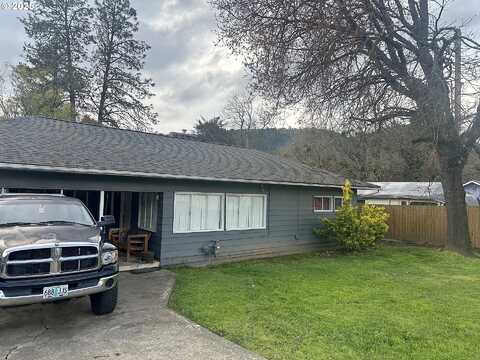 Wecks, MYRTLE CREEK, OR 97457