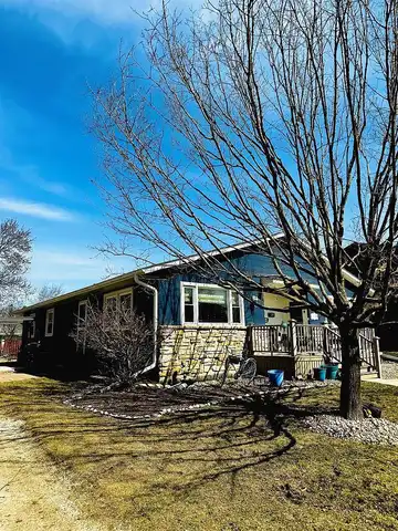 Marcella, OCONOMOWOC, WI 53066