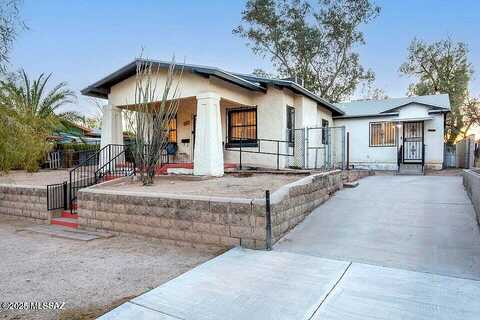 9Th, TUCSON, AZ 85705