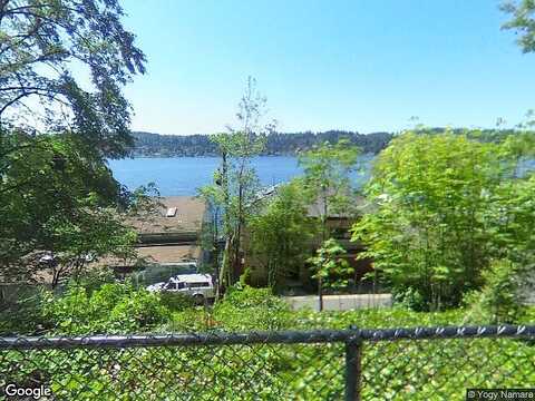 Pleasure Point, BELLEVUE, WA 98006