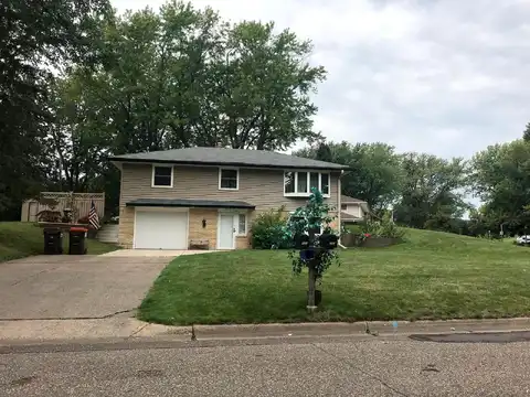Gresham, SAINT PAUL, MN 55128