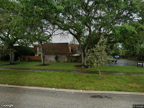 Alemeda, PALM SPRINGS, FL 33461