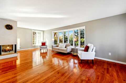 Skyline, SAINT PAUL, MN 55121
