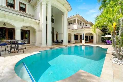 Vista, PINECREST, FL 33156