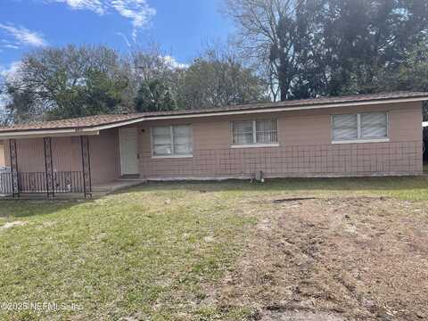 Snow White, JACKSONVILLE, FL 32210