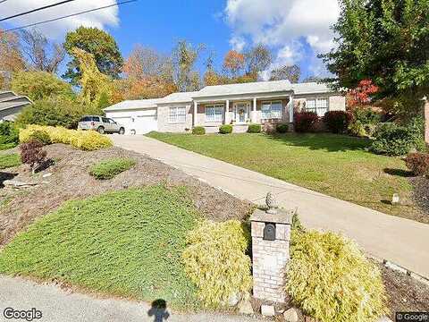 Manor, DONORA, PA 15033