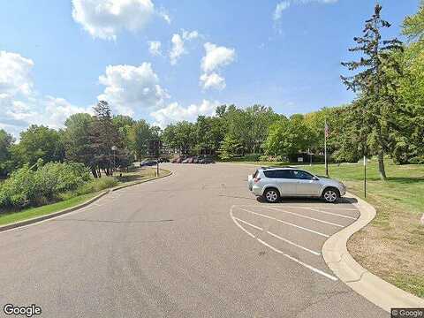 Barry Ave S, Wayzata, MN 55391