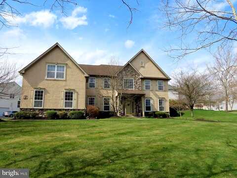 Barbara, MORRISVILLE, PA 19067