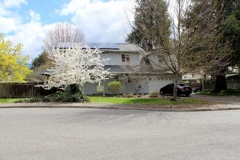 Christie, GRANTS PASS, OR 97526