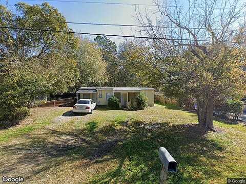 Carnation, JACKSONVILLE, FL 32209