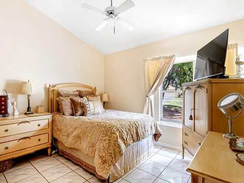 Sleepy Hollow, PALM BAY, FL 32905