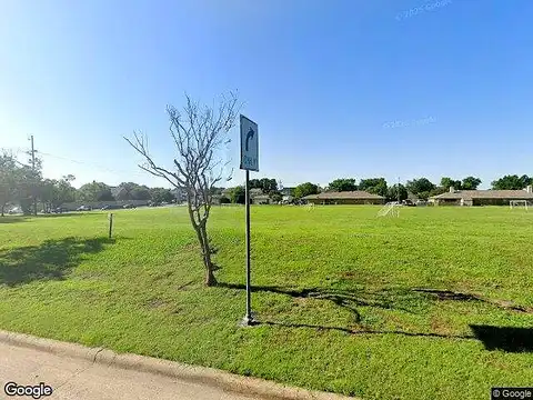 Henry M Chandler, ROCKWALL, TX 75032