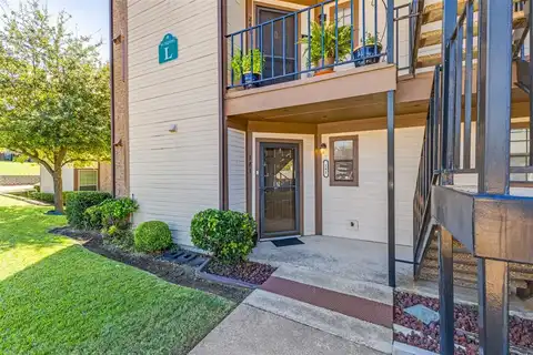 Henry M Chandler, ROCKWALL, TX 75032