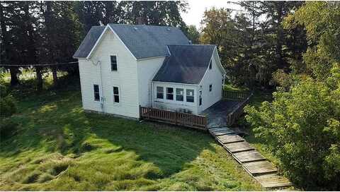 610Th, ELLSWORTH, WI 54011