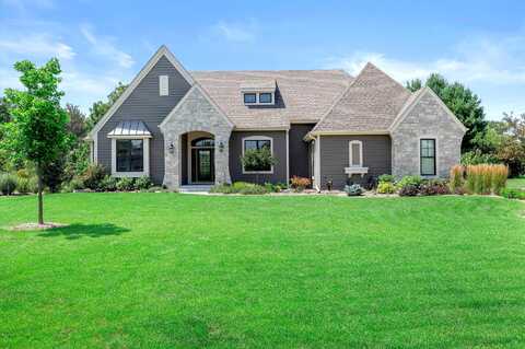 Still River, PEWAUKEE, WI 53072