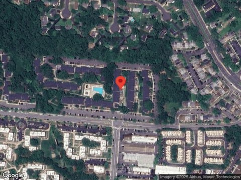 Kingsbridge Dr, Fairfax, VA 22031