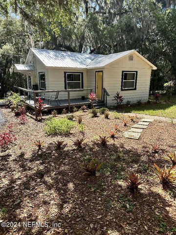 13Th, PALATKA, FL 32177