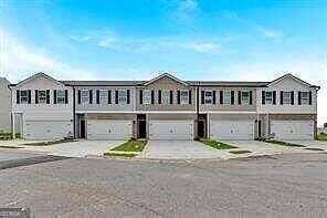 Webb Rd #12, Riverdale, GA 30274