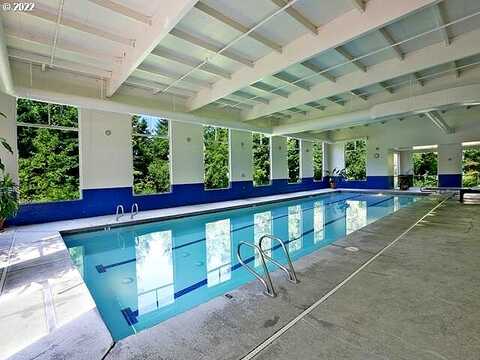 W Burnside St, Portland, OR 97210
