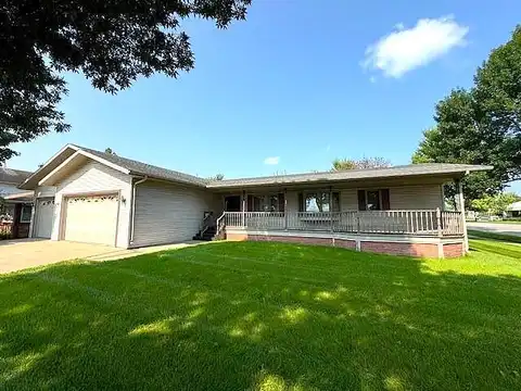 1St, WADENA, MN 56482