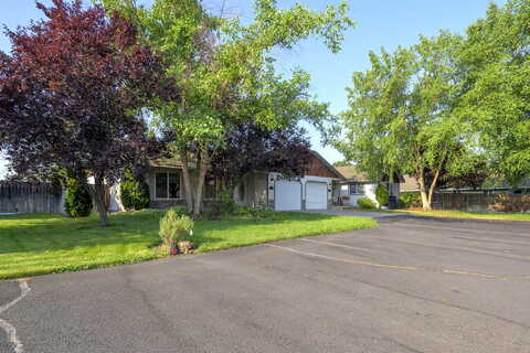 Salmon, REDMOND, OR 97756