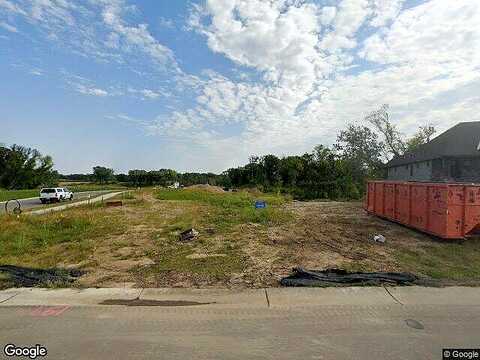 Royal, LAKE ELMO, MN 55042