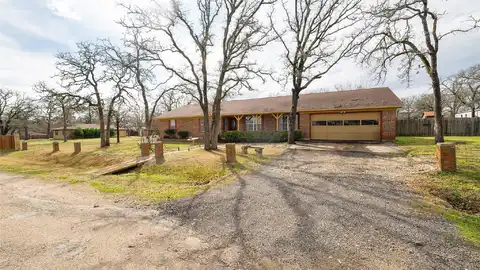 Oak Park One, ROCKDALE, TX 76567