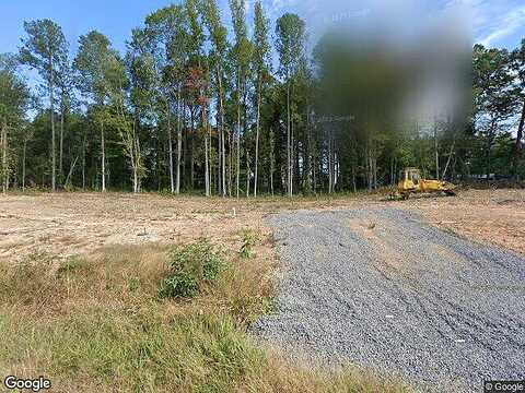 Doyle Blvd, Mc Kenney, VA 23872