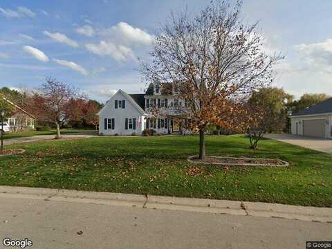 Deer Haven, PEWAUKEE, WI 53072