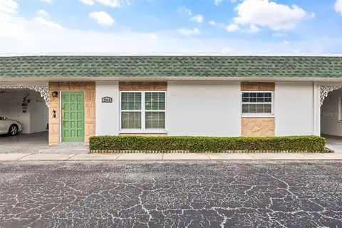 38Th, SAINT PETERSBURG, FL 33709