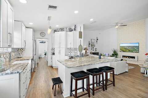 Hudson Bay, PALM BEACH GARDENS, FL 33410