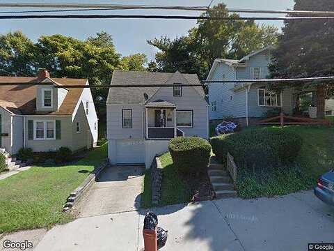 Riverview, NEW KENSINGTON, PA 15068