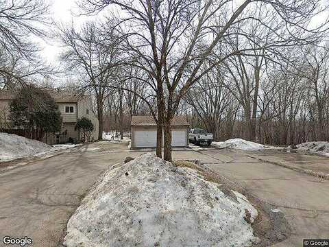 Greenwood, SAINT PAUL, MN 55122