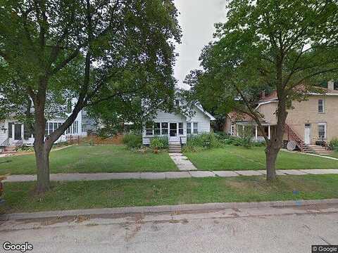 Carroll, PORTAGE, WI 53901