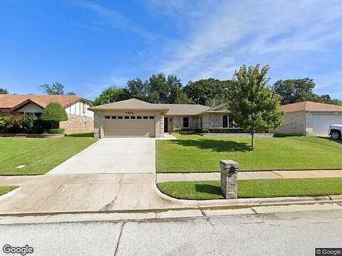 Meadow, BEDFORD, TX 76021