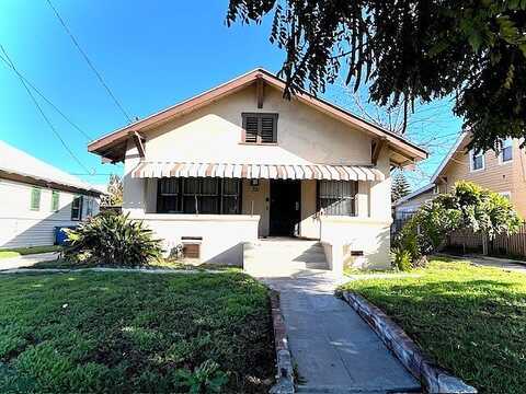 52Nd, LOS ANGELES, CA 90037