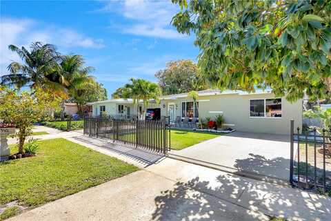172Nd, NORTH MIAMI BEACH, FL 33162