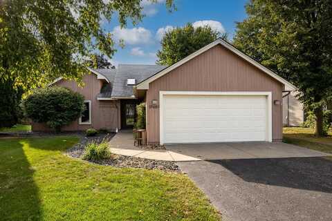 Jasmine, LAKEVILLE, MN 55044