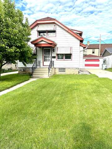 Howell, MILWAUKEE, WI 53207