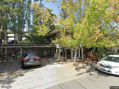 Brookwood Rd, Orinda, CA 94563