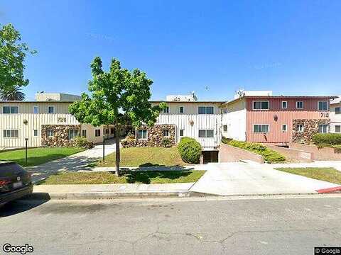 Larch St, Inglewood, CA 90301