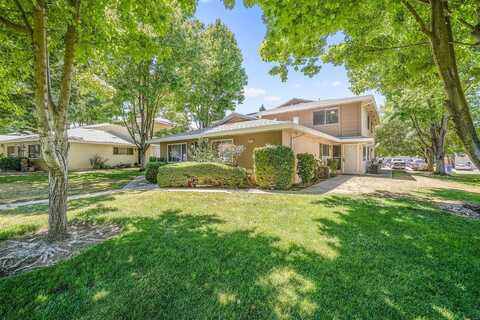 Longford Dr, Citrus Heights, CA 95621