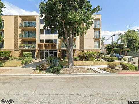 E 1St St, Long Beach, CA 90803