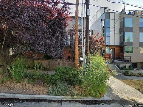 Dayton Ave N, Seattle, WA 98103