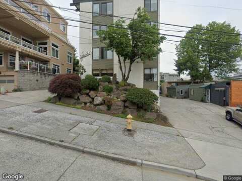 W Crockett St, Seattle, WA 98199