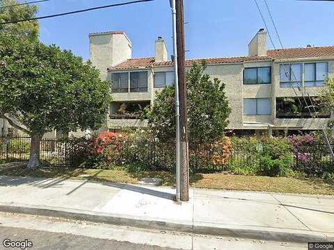 Vine St, Los Angeles, CA 90068