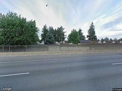 Ne Sacramento St, Portland, OR 97230