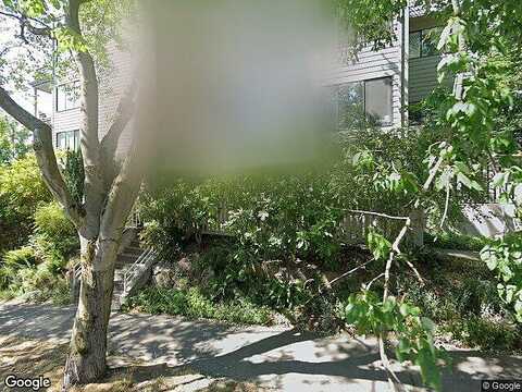 E Harrison St, Seattle, WA 98102