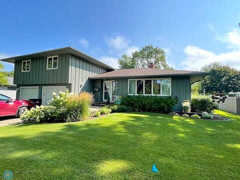 Oak, BRECKENRIDGE, MN 56520